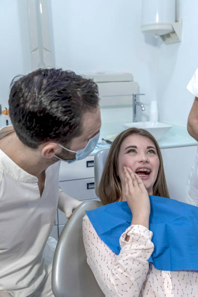 Best Cracked Tooth Emergency Dentist  in Brownsville, LA